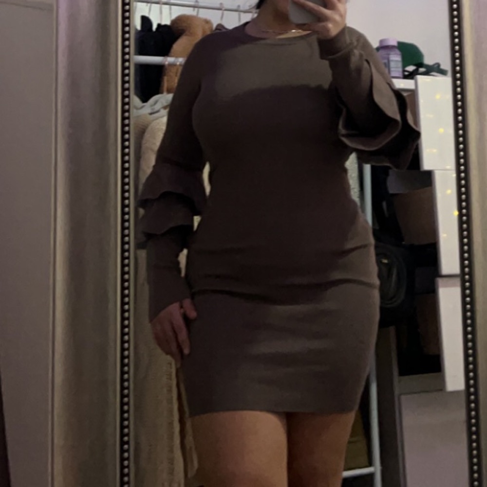 Brown long sleeve dress with arm fringe detail